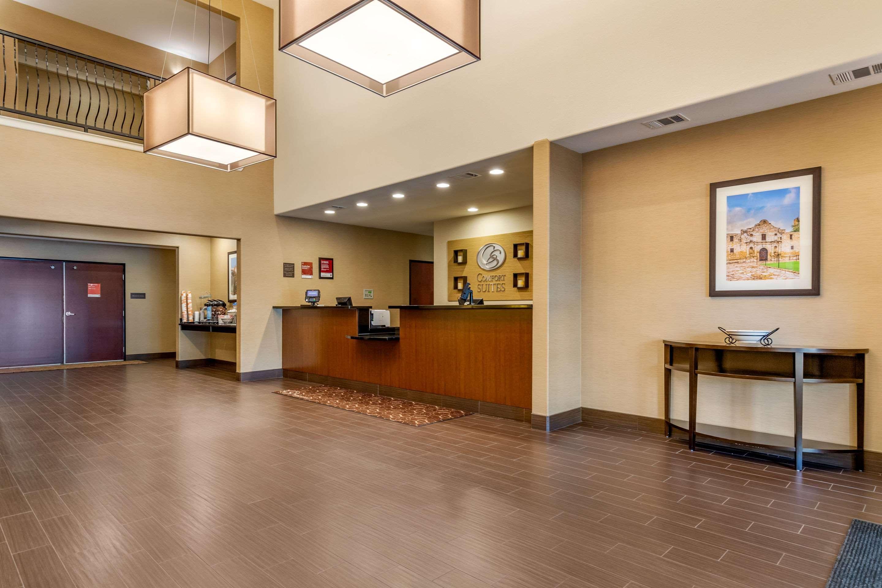 Comfort Suites San Antonio North - Stone Oak Bagian luar foto